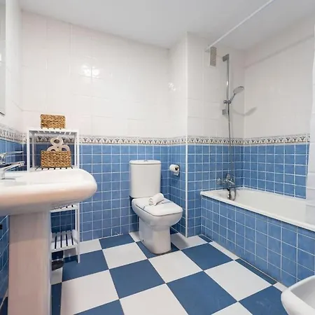 New Premium Flat With Pool Access In