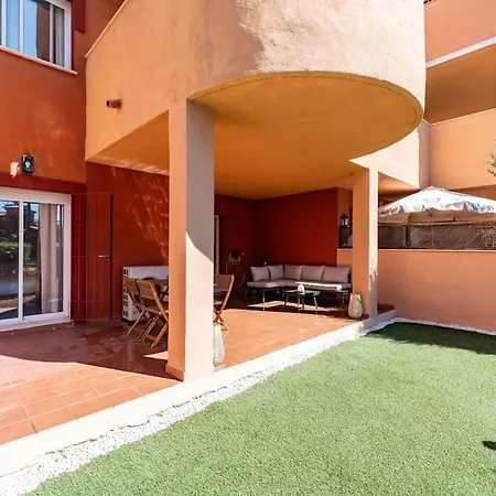 New Premium Flat With Pool Access In * Marbella